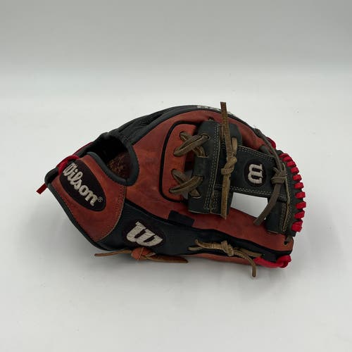 Wilson A2000 1786 11.5 Infield Baseball Glove