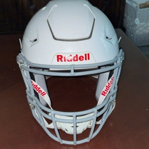 Large Youth Riddell SpeedFlex Helmet (New)