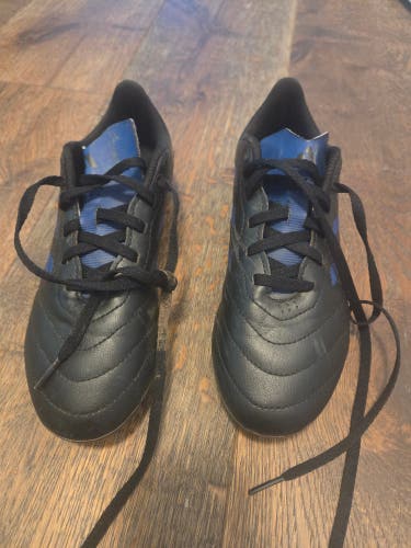 Black Kids 4.5Y (Big Kids / Youth) Adidas Goletto VIII Turf Cleats Cleats (Used)