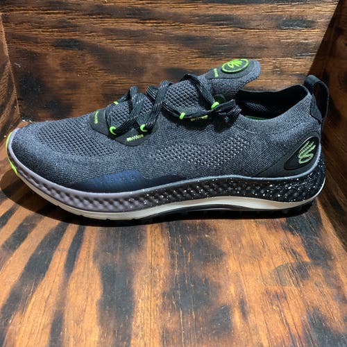 UNDER ARMOUR Charged Curry SL Golf Shoes Mens 9.5 Black Ash Lime 3025072-002
