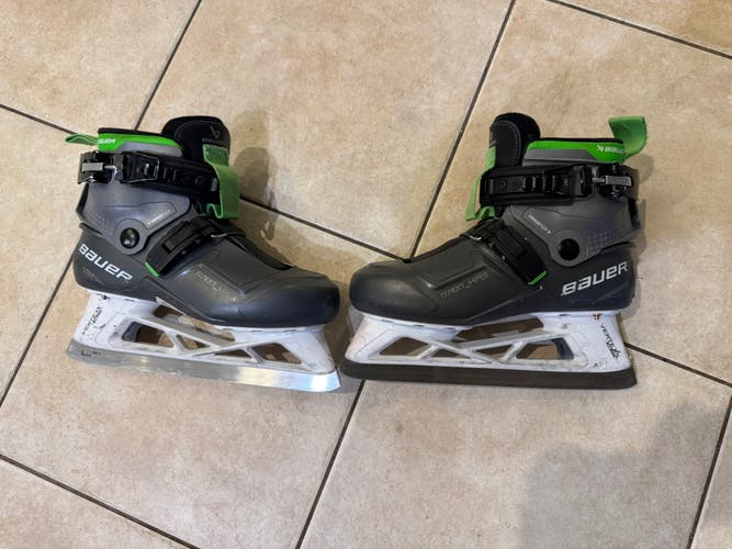 Bauer Bauer Konekt HF2 Intermediate Goalie Skates Regular Width Size 4