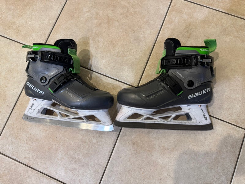 Bauer Bauer Konekt HF2 Intermediate Goalie Skates Regular Width Size 4
