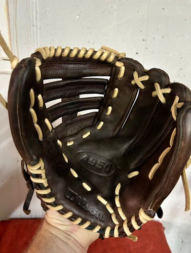 Wilson A950 RHT Outfield Baseball Glove 12.5"