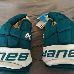 Bauer Supreme Mach Gloves 14" Pro Stock (New)