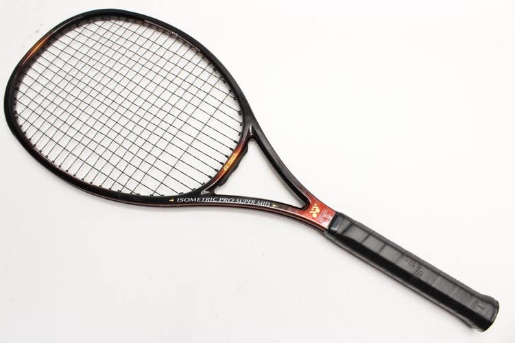 YONEX ISOMETRIC PRO SUPER MID TENNIS RACQUET (4 1/8) NEW GRIP. JAPAN DEALER DEMO