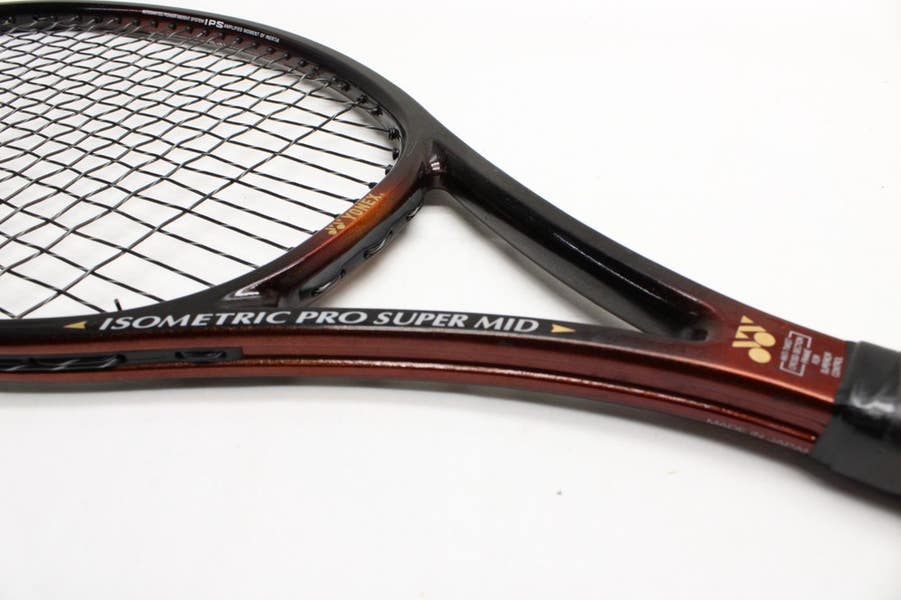 ​【超希少・新品未使用】YONEX ISOMETRIC PRO 105 YONEX ISOMETRIC PRO SUPER MID TENNIS RACQUET (4 1/8) NEW GRIP
