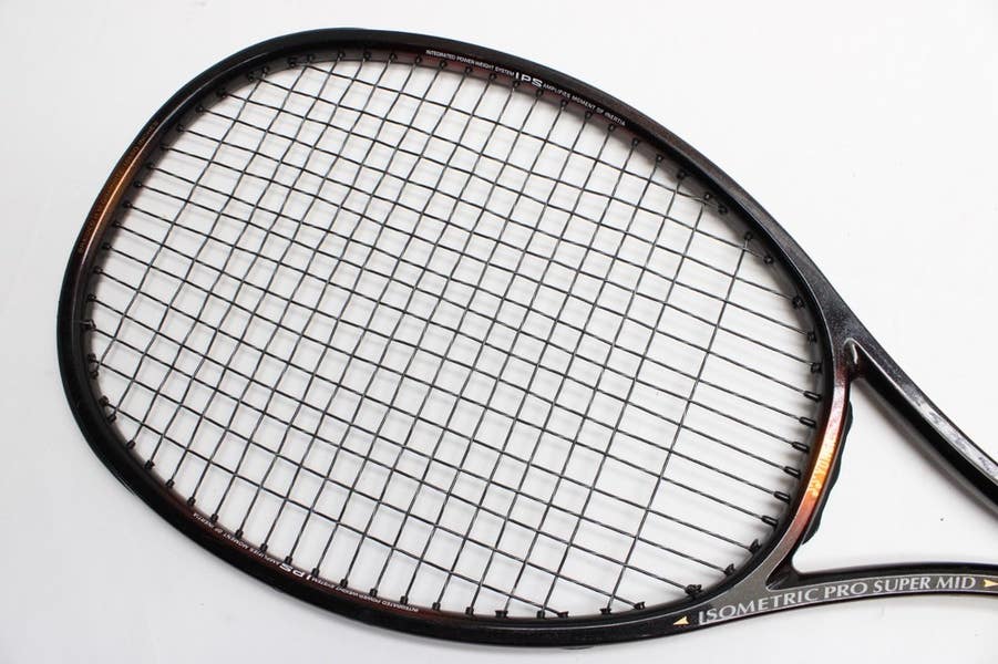 YONEX ISOMETRIC PRO SUPER MID TENNIS RACQUET (4 1/8) NEW GRIP