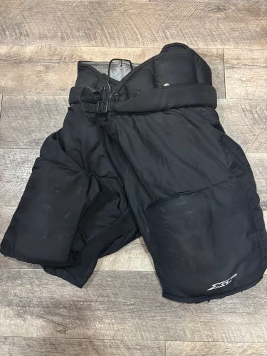 Junior Medium Hockey Goalie Pants (Used)
