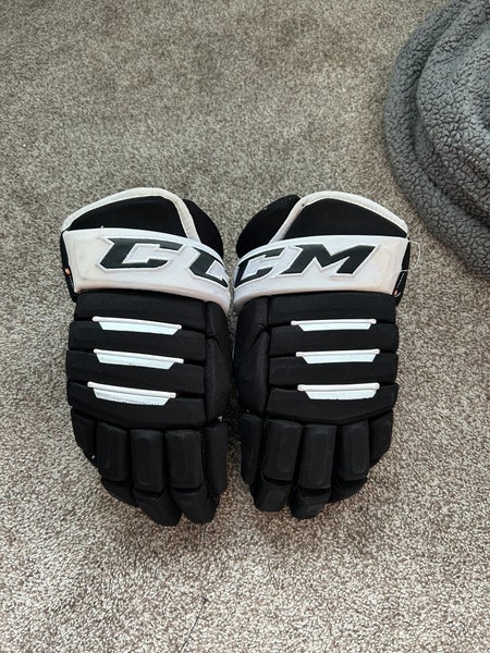 CCM Gloves 14" (Used)