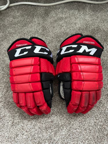 CCM Gloves 14" (Used)