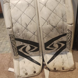 Passau Stolz 33" +3" Goalie Leg Pads, Need TLC