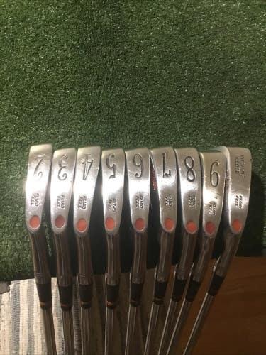 Wilson Staff Dynapower Fluid Feel Irons Set (2-PW) Steel Shafts (STD -1)