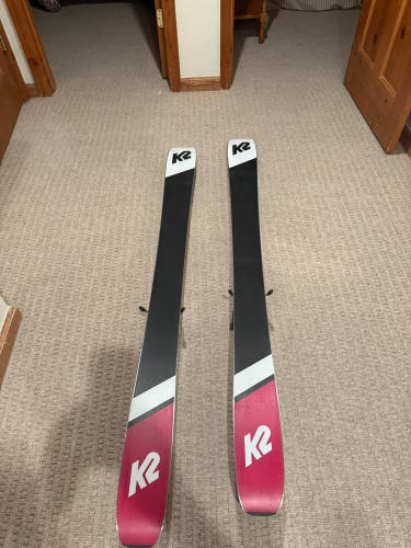 Women's K2 Mindbender 167 cm All Mountain Skis With Bindings (Used)