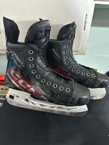 CCM JetSpeed FT6 Pro Hockey Skates Regular Width 9.5