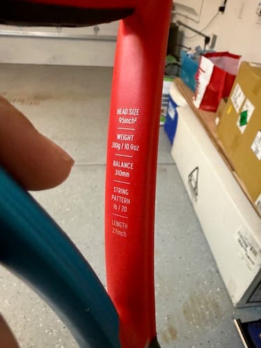 Adult YONEX Vcore 95 Tennis Racquet (Used)