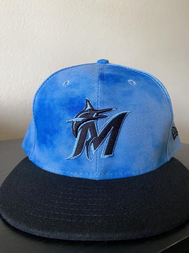 RARE Made In USA Miami Marlins Father’s Day Hat New Era 59FIFTY 7 3/8