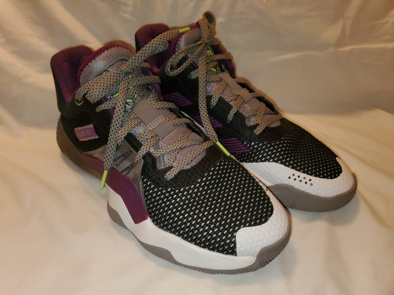 D.O.N Issue 1 Men's 9.5 WITH BOX Donovan Spida Mitchell