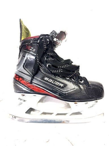 Used Bauer VAPOR X2.9 Intermediate Hockey Skate Intermediate 4.5 11860-S000297650