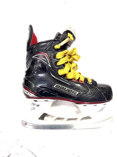 Used Bauer VAPOR X500 Junior Hockey Skate Junior 01 11860-S000297613