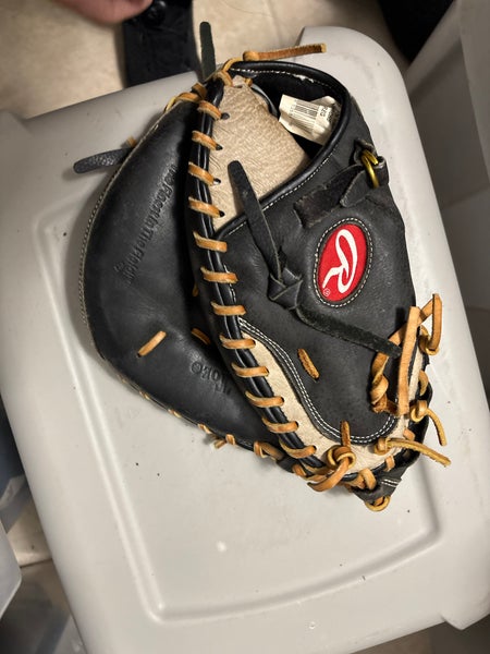 Rawlings catchers glove