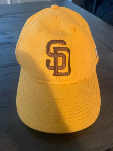 Yellow Kids Unisex One Size Fits All Hat (Used)