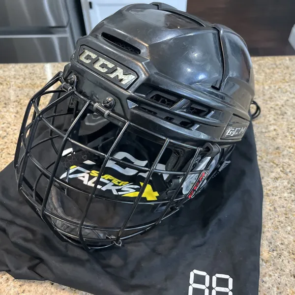 CCM Super Tacks X Hockey NHL Helmet Black Senior Medium FM 680 Face Mask Cage