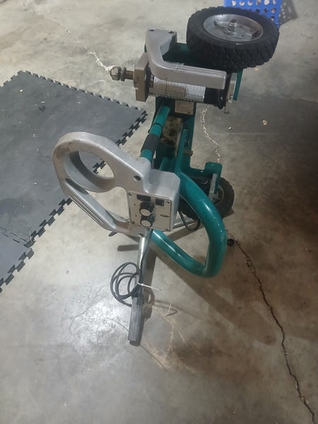 Atec casey pro pitching II machine
