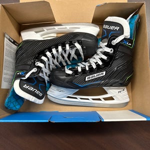Bauer XLP Hockey Skates Regular Width Size 3 (New)