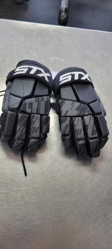 Used Maverik CHARGER SM Lacrosse Gloves Junior Black SM 11497-S000152236