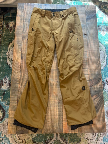 686 Gore-Tex Core Snowboarding Pants