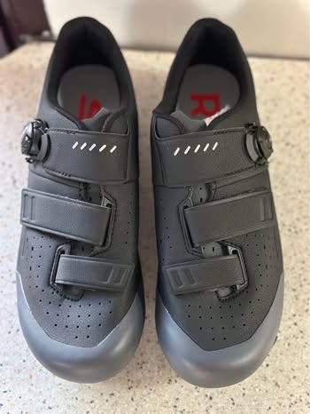 Men's Size 9 Sidi Bike Shoes (New)