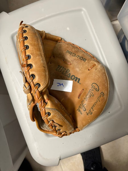 Wilson Catcher's Glove baseball softball