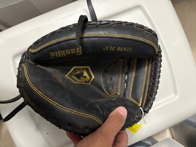 Franklin RH Catcher's Glove 31.5" (Used)