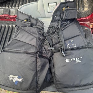 Small Vaughn Epic 8600 Goalie Pants (Used)