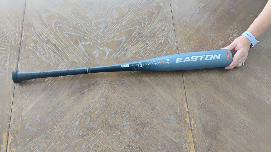 2025 Easton MAV1 Alloy BBCOR Certified Bat (-3) 28 oz 31" (Used)