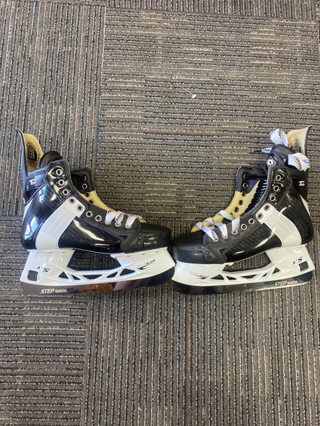 CCM Tacks XF 652 Pro Hockey Skates Regular Width 8 (New)