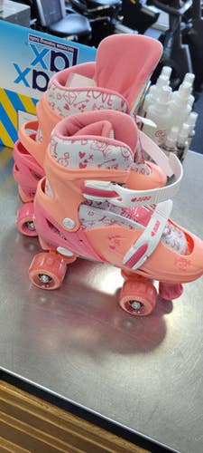 Used NEON ADJUSTABLE Junior Roller Quad Skates None Adjustable 11497-S000152264