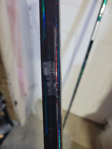 2 pacl of Senior CCM Vizion Left Hand Hockey Stick (New)