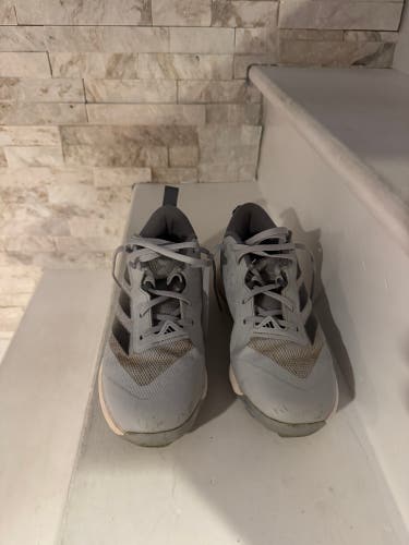 Youth Adidas Adizero Low Top Molded Cleats (Used) Gray Kid's 4Y (Big Kids / Youth)
