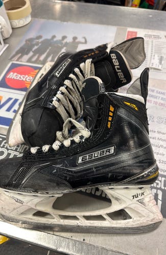 Bauer Supreme total one MX3 (Used) Junior Size 5.5 ice Hockey Skates intermediate int