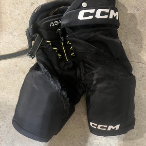 Men's Senior Small CCM Tacks AS-V Hockey Pants (Used)