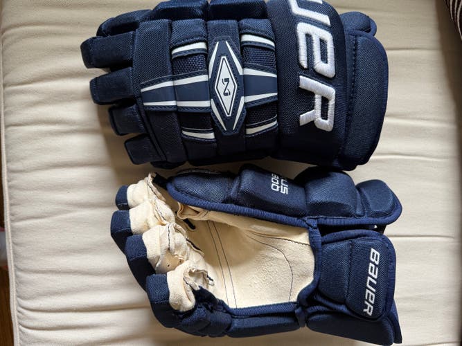 Bauer Nexus 800 Gloves 15" (New)