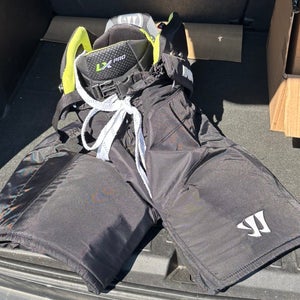 Senior Medium Warrior Alpha LX PRO Hockey Pants (New)