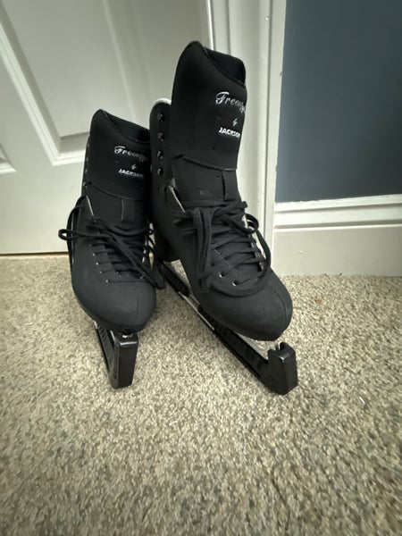 Jackson Ultima Freestyle Figure Skates Adult 8 (Used)