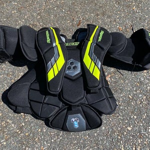 XXL 2019 Vaughn Velocity VE8 Goalie Chest Protector (Used)