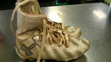 Used Under Armour Adult FB Cleats White Senior 6.5 11868-S000065716