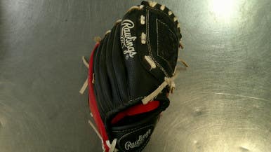 Used Rawlings PLAYER SERIES BB/SB Glove RH Throw Red 9" 11868-S000065719