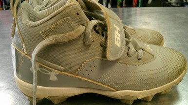 Used Under Armour BRYCE HARPER BB/SB Cleats Grey Junior 02.5 11868-S000065627