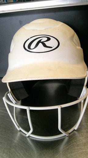 Used Rawlings RCFH Batting Helmet w/Mask White MD 11868-S000065613