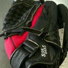 Used Mizuno MMX116P2 BB/SB Glove RH Throw Black 11 1/2" 11868-S000065609
